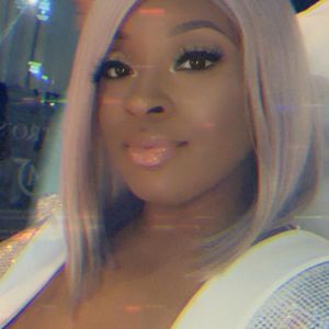 Meet your Posher, Lashamere